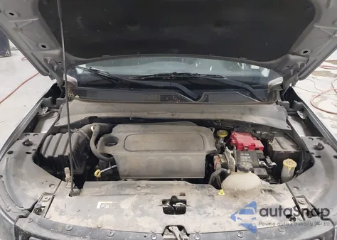 2020 Jeep Compass Trailhawk 4X4 z USA, uszkodzony, nr VIN 3C4NJDDB8LT177246